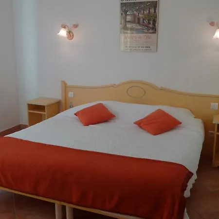 Otel Hoteliere La Pinede Bleue *